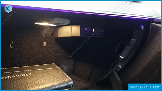 MERCEDES E-CLASS E300 AMG LINE