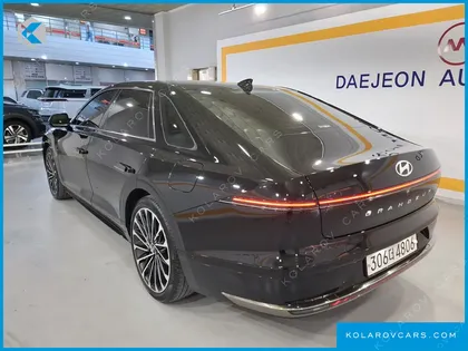 HYUNDAI GRANDEUR CALLIGRAPHY