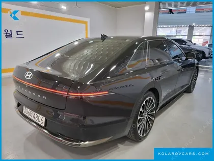 HYUNDAI GRANDEUR CALLIGRAPHY