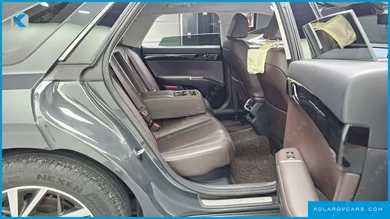 HYUNDAI GRANDEUR PREMIUM