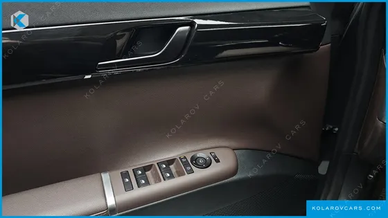 HYUNDAI GRANDEUR PREMIUM