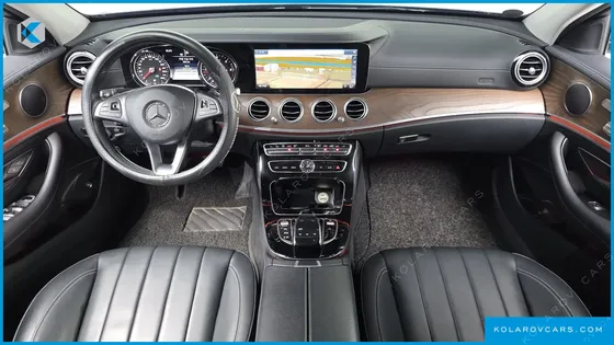 MERCEDES E-CLASS E220D 4MATIC EXCLUSIVE