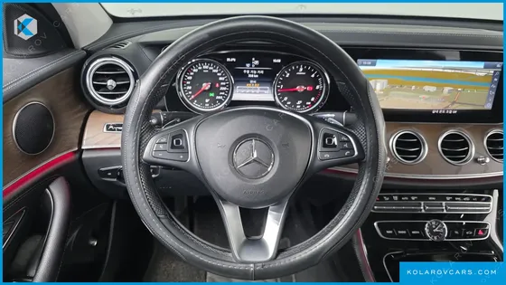 MERCEDES E-CLASS E220D 4MATIC EXCLUSIVE