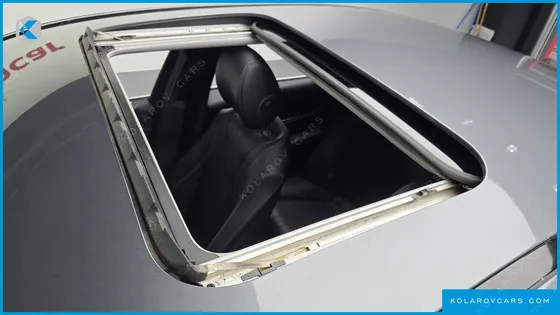 MERCEDES E-CLASS E220D 4MATIC EXCLUSIVE