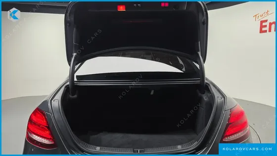 MERCEDES E-CLASS E220D 4MATIC EXCLUSIVE