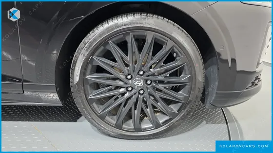 HYUNDAI GRANDEUR CALLIGRAPHY