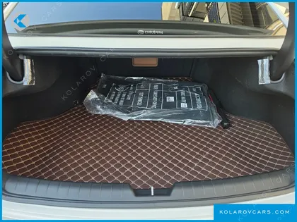 HYUNDAI GRANDEUR 2,5 GASOLINE 2WD