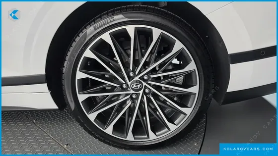 HYUNDAI GRANDEUR 3.5 GASOLINE 2WD