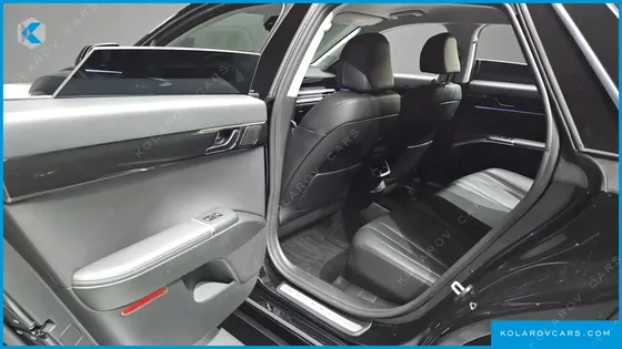 HYUNDAI GRANDEUR 2,5 GASOLINE 2WD