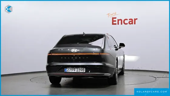 HYUNDAI GRANDEUR 2,5 GASOLINE 2WD