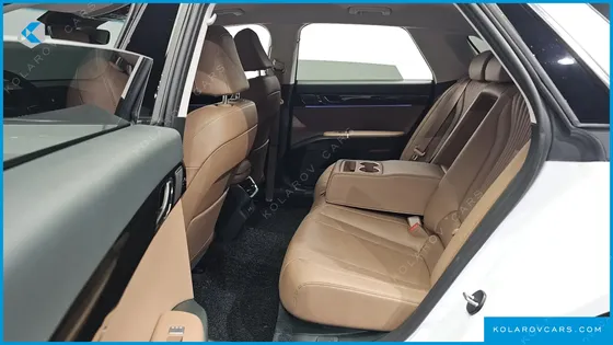 HYUNDAI GRANDEUR 2,5 GASOLINE 2WD