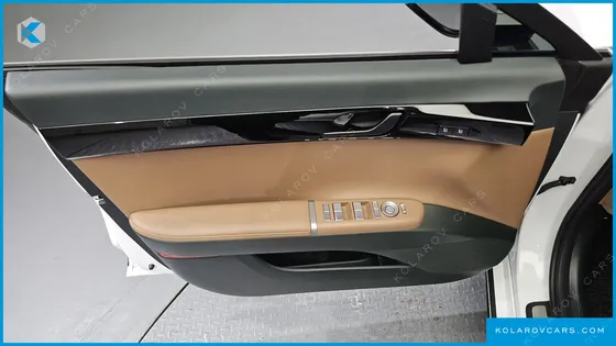 HYUNDAI GRANDEUR 2,5 GASOLINE 2WD