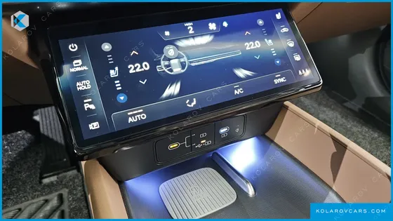 HYUNDAI GRANDEUR 2,5 GASOLINE 2WD