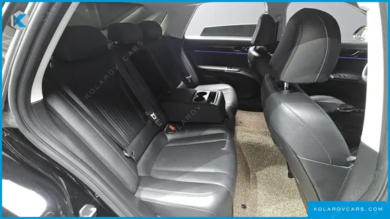 HYUNDAI GRANDEUR 3,5 GASOLINE 4WD