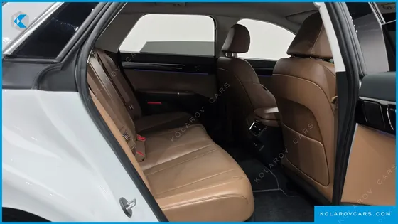 HYUNDAI GRANDEUR 2,5 GASOLINE 2WD