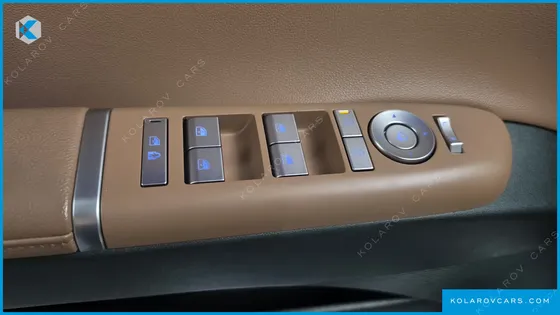 HYUNDAI GRANDEUR 2,5 GASOLINE 2WD
