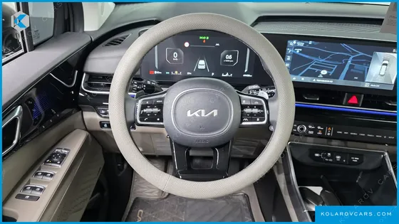 KIA CARNIVAL GASOLINE 7-SEATER GRAVITY