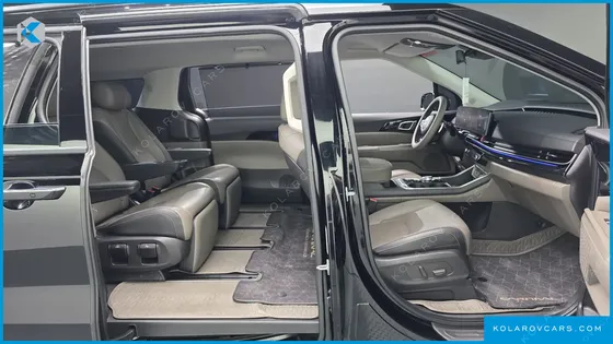 KIA CARNIVAL GASOLINE 7-SEATER GRAVITY