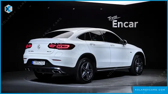 MERCEDES GLC-CLASS GLC300E 4MATIC COUPE
