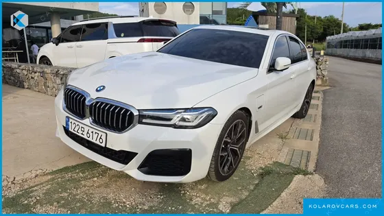 BMW 5 SERIES 530E M SPORT