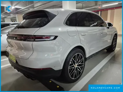 PORSCHE CAYENNE 3.0 E-HYBRID