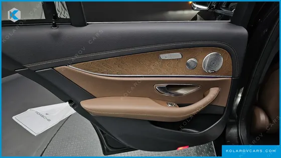 MERCEDES E-CLASS E300E 4MATIC EXCLUSIVE