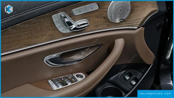 MERCEDES E-CLASS E300E 4MATIC EXCLUSIVE