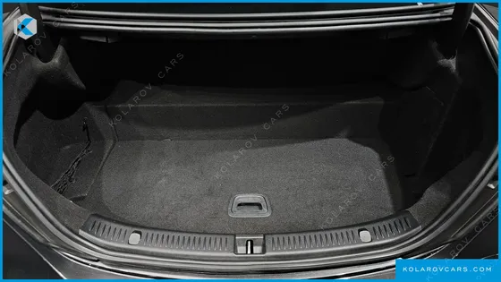 MERCEDES E-CLASS E300E 4MATIC EXCLUSIVE