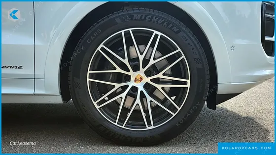 PORSCHE CAYENNE 3.0 E-HYBRID COUPE
