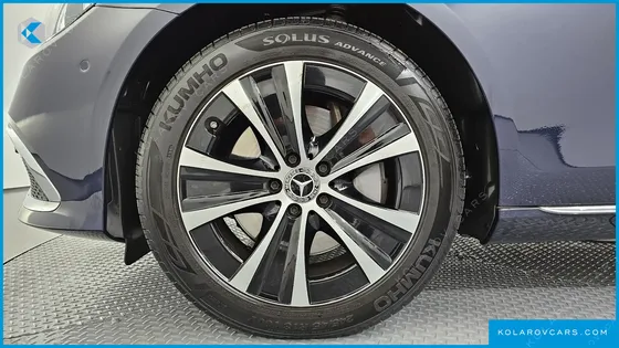 MERCEDES E-CLASS E300E 4MATIC EXCLUSIVE
