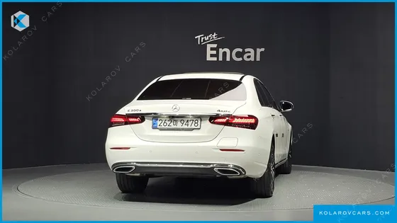 MERCEDES E-CLASS E300E 4MATIC EXCLUSIVE