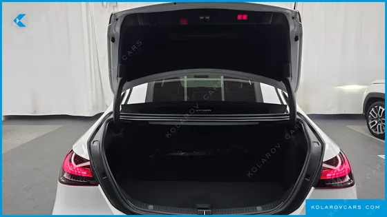 MERCEDES E-CLASS E300E 4MATIC EXCLUSIVE