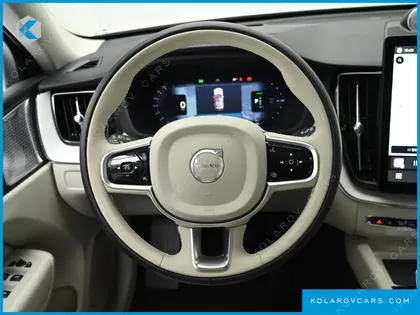 VOLVO XC60 T8 ULTRA BRIGHT