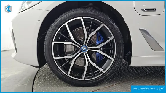 BMW 5 SERIES 530E M SPORT
