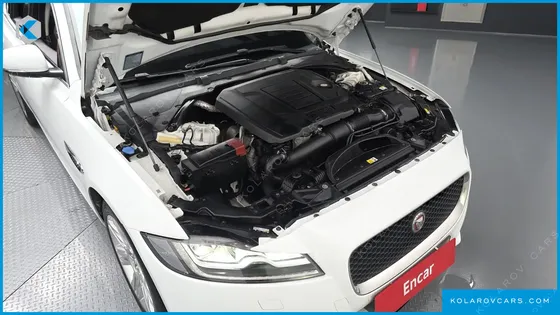 JAGUAR XF 25T PORTFOLIO