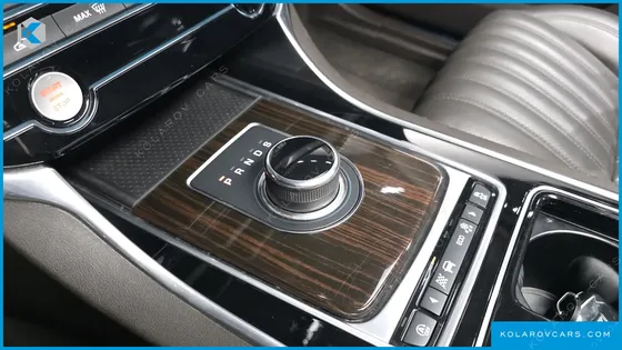 JAGUAR XF 25T PORTFOLIO