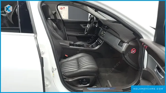 JAGUAR XF 25T PORTFOLIO