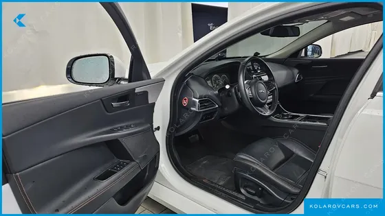 JAGUAR XE 20T PRESTIGE