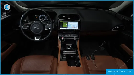 JAGUAR XE 20D PORTFOLIO