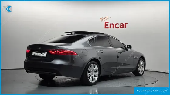 JAGUAR XF 20D PORTFOLIO