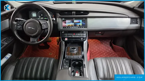JAGUAR XF 20D PORTFOLIO
