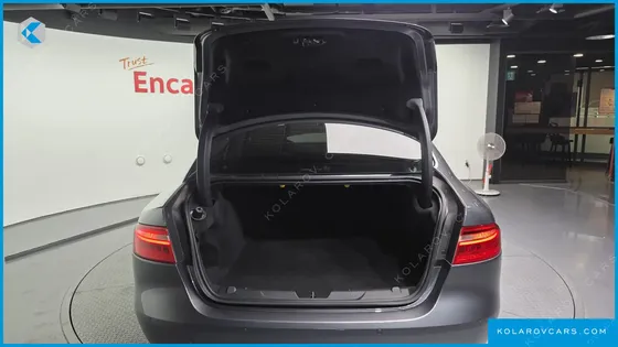 JAGUAR XE 20D PRESTIGE