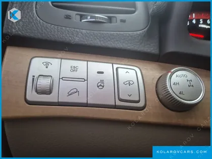 KIA MOHAVE 4WD KV 300