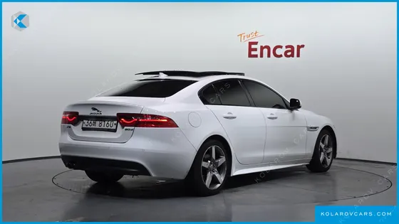 JAGUAR XE 20D R-SPORT