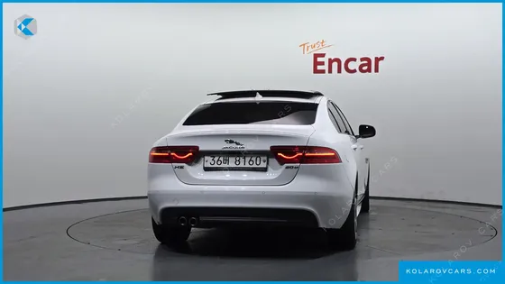 JAGUAR XE 20D R-SPORT