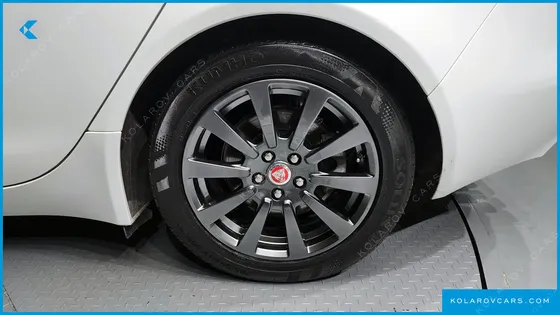 JAGUAR XE 20D PRESTIGE