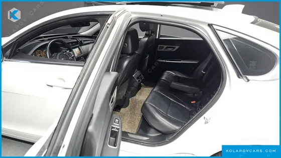 JAGUAR XF 20D PRESTIGE AWD