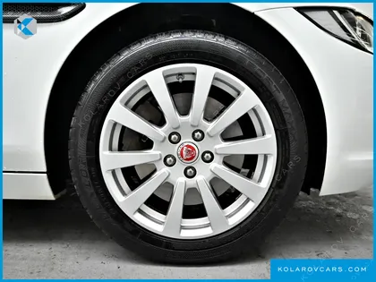 JAGUAR XE 20D PERSTIGE AWD
