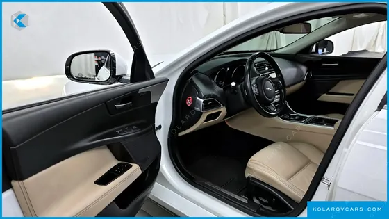 JAGUAR XE 20D PERSTIGE AWD