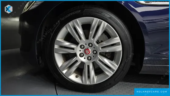 JAGUAR XF 20D PORTFOLIO AWD